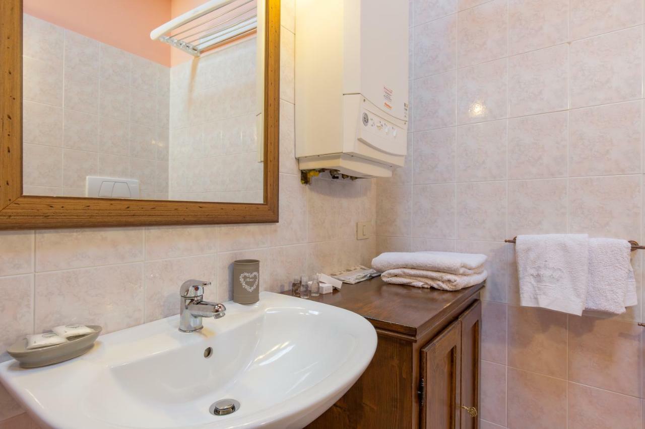 Omas Haus Villa Toscolano Maderno Exteriör bild