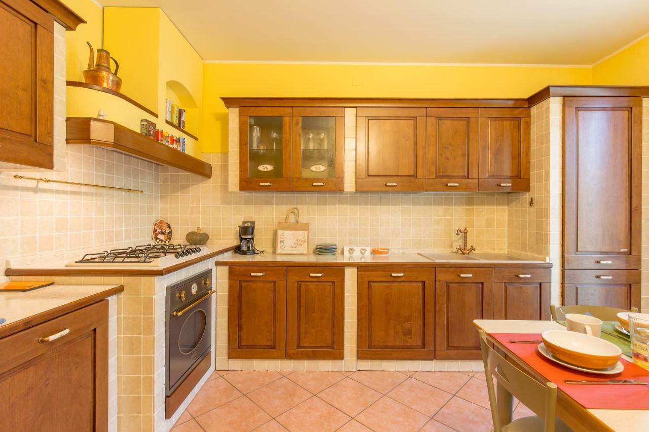 Omas Haus Villa Toscolano Maderno Exteriör bild